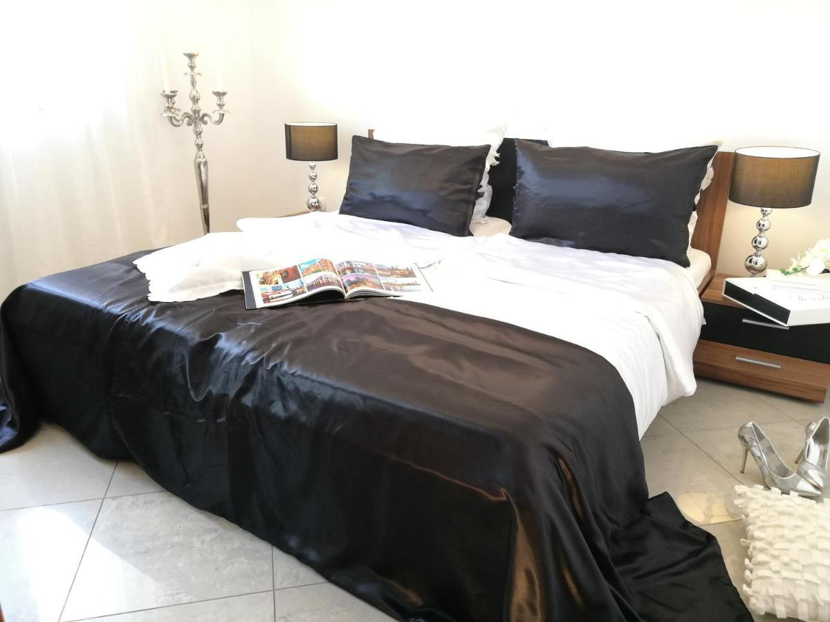 Villa Meli - Apartments Mit Meerblick Medulin Luaran gambar