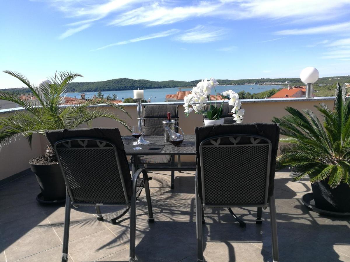 Villa Meli - Apartments Mit Meerblick Medulin Luaran gambar