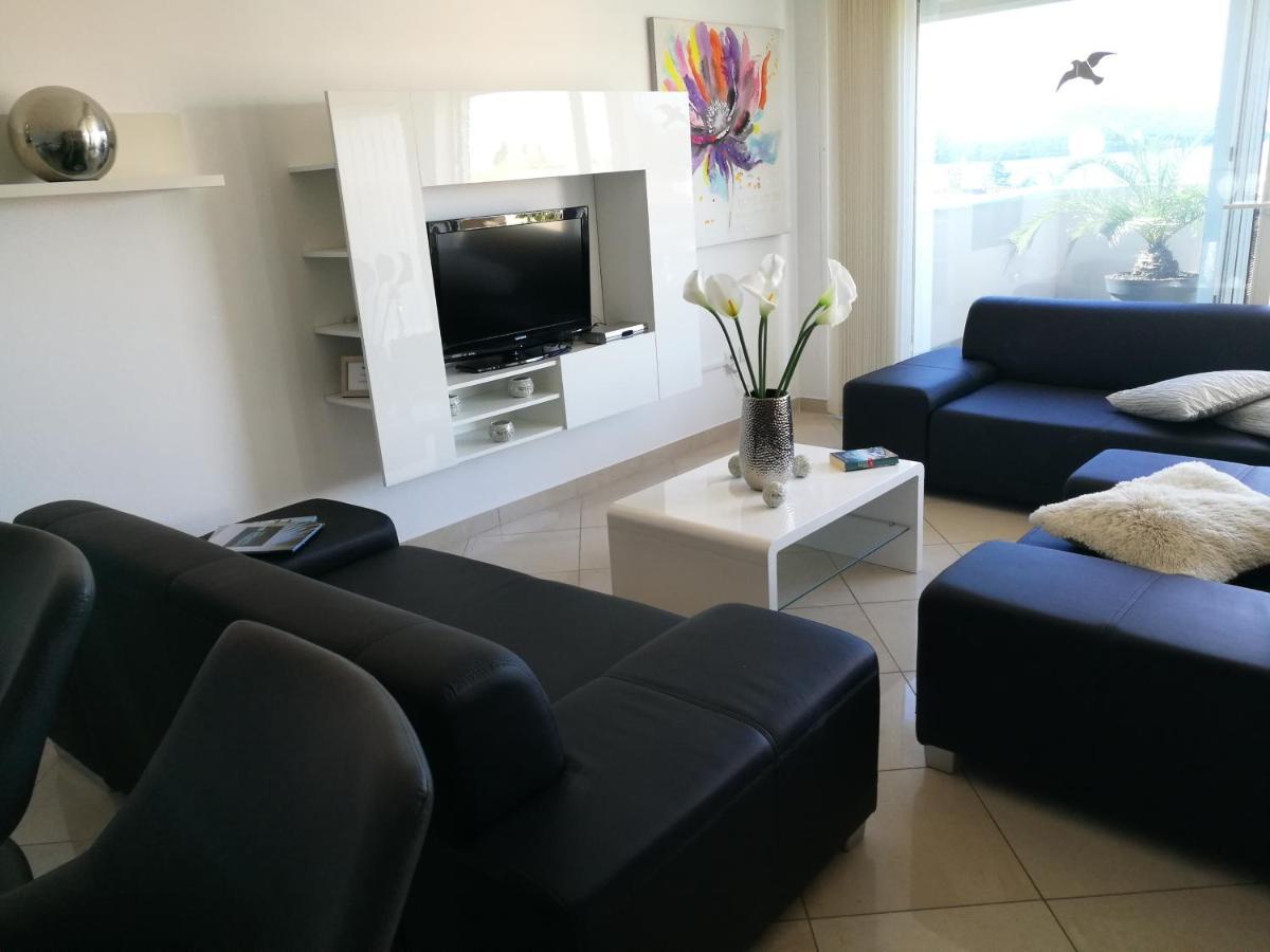 Villa Meli - Apartments Mit Meerblick Medulin Luaran gambar